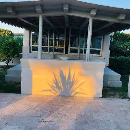 Alba Готель типу 